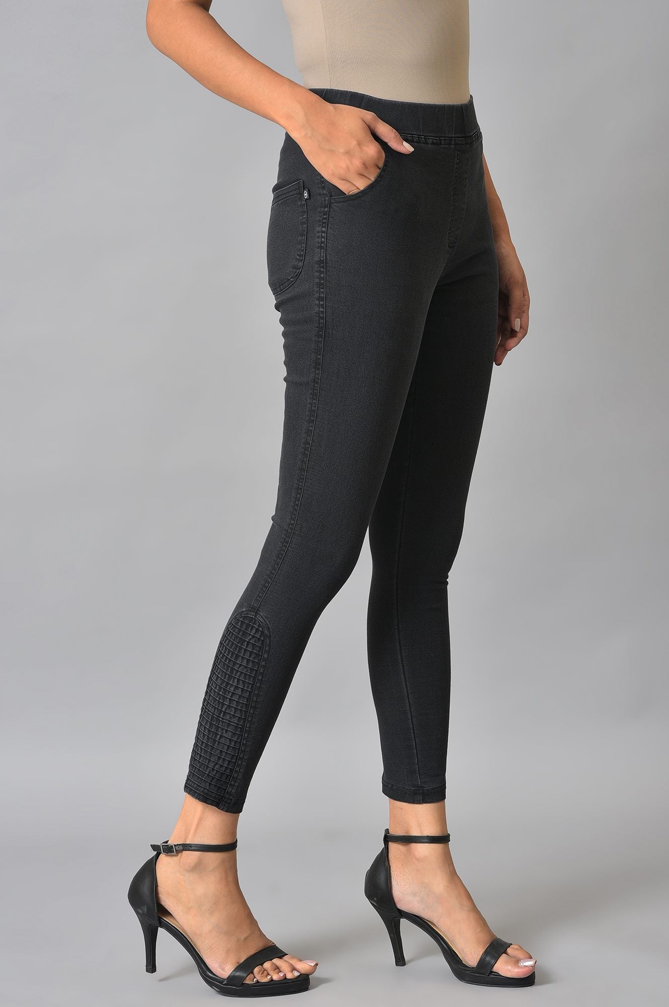 Black Pintucks Denim Jeggings