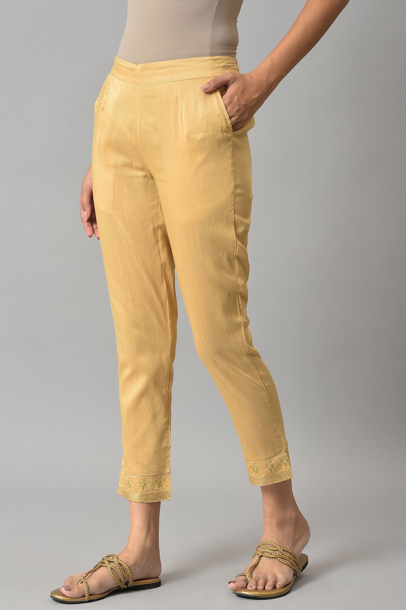 Gold Yarn-Dyed Gathered Trouser Pants