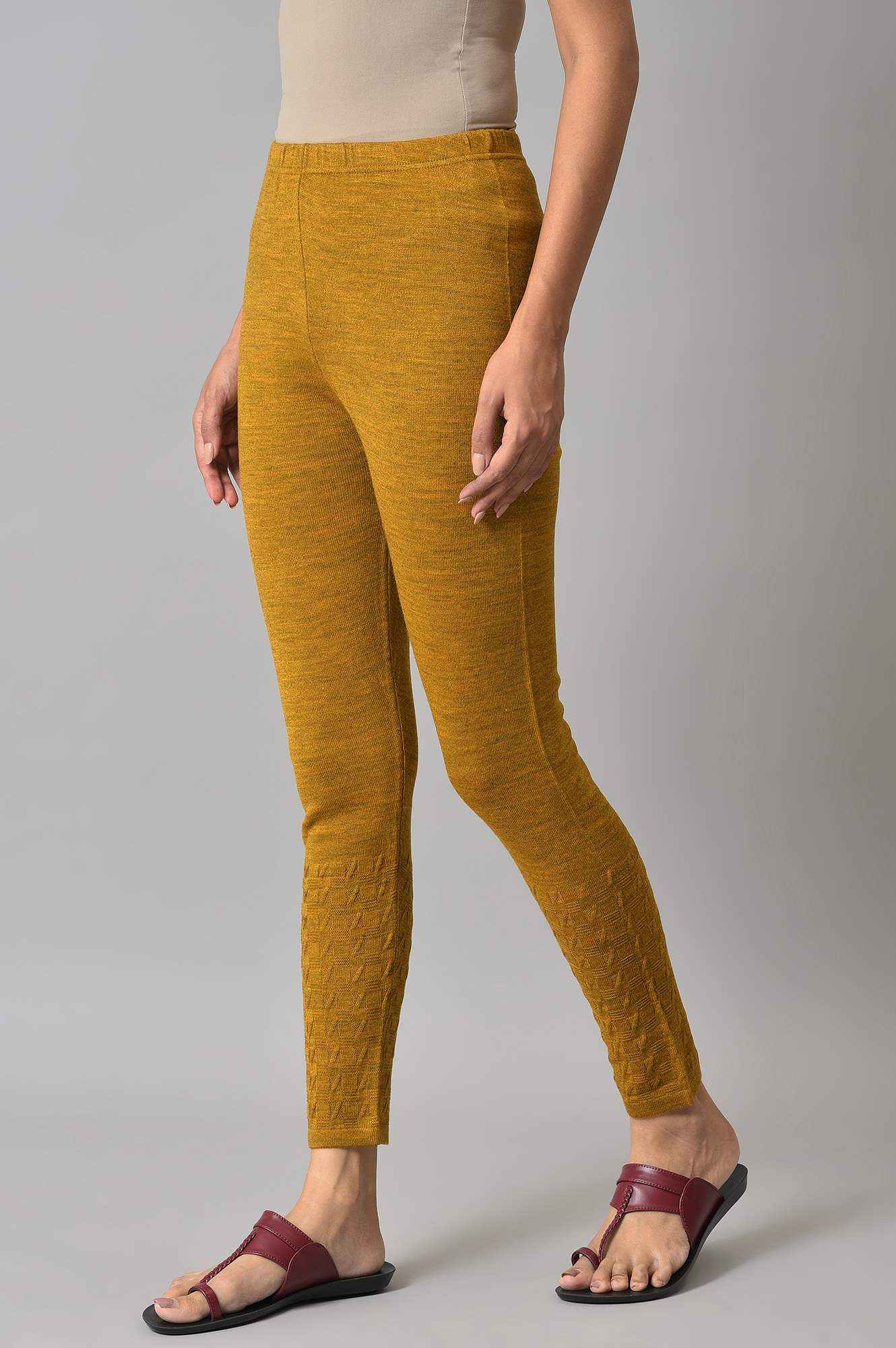 Yellow Knitted Solid Winter Tights