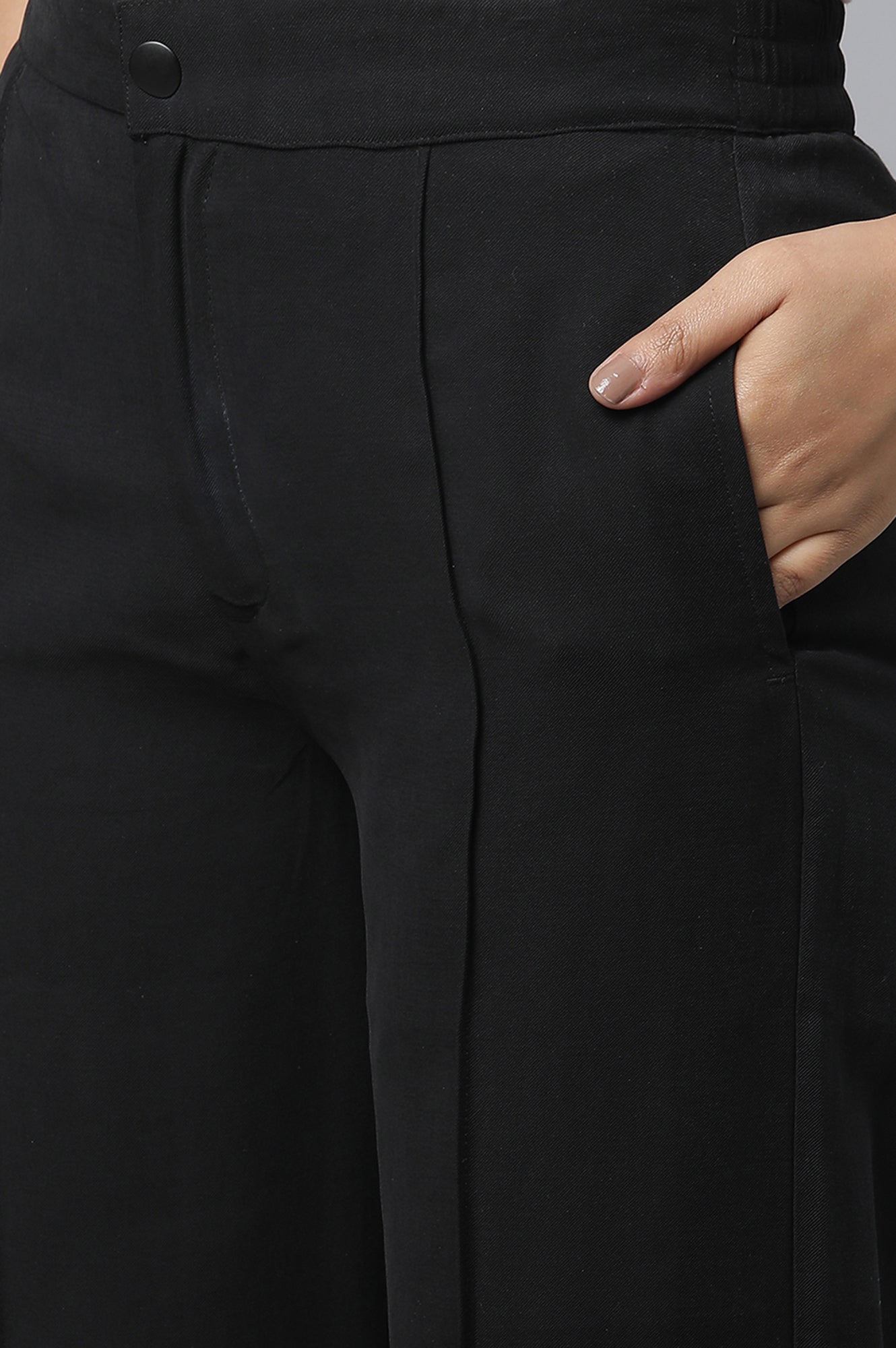 Black Parallel Fit Trouser Pants