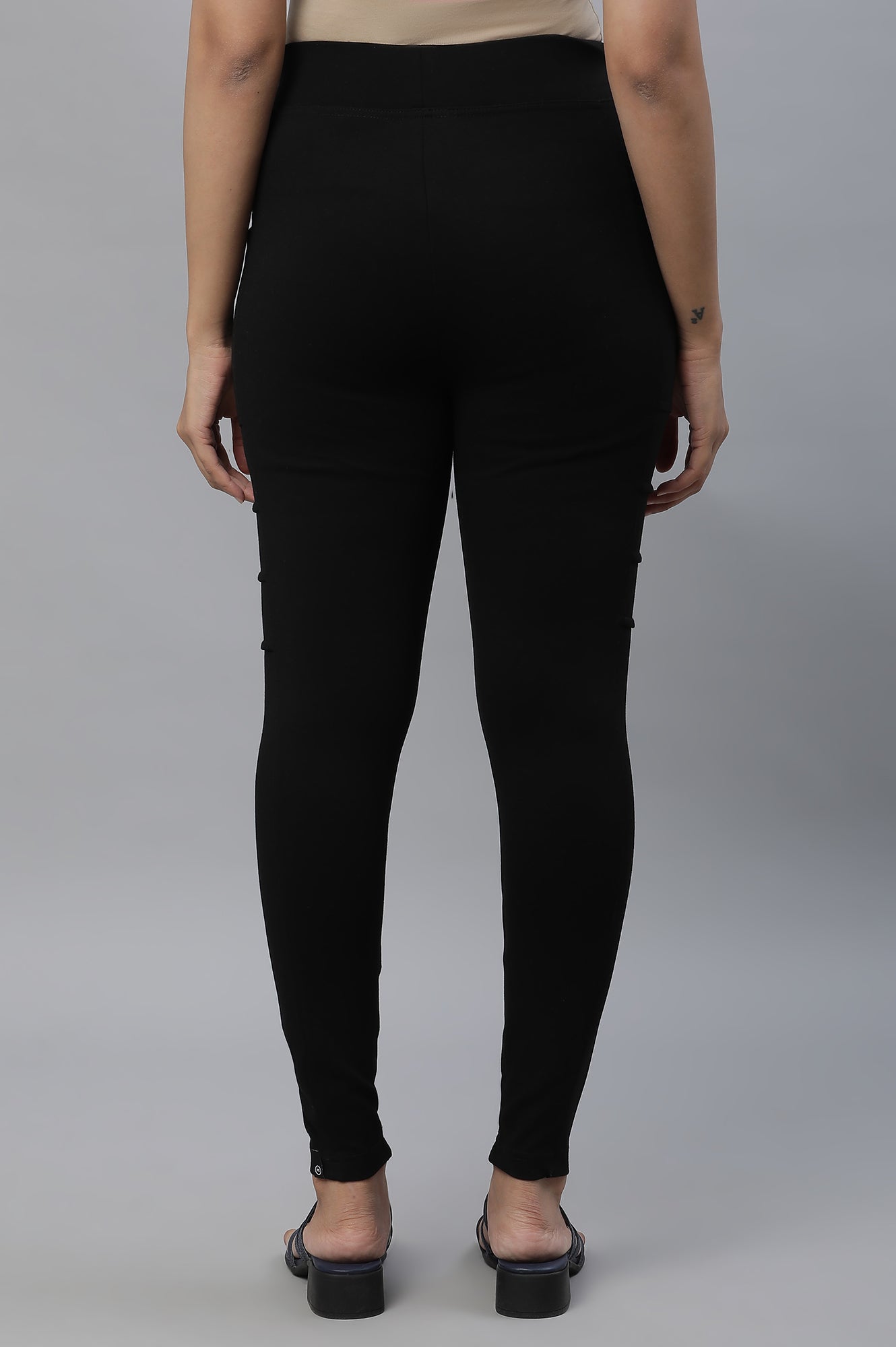 Black Solid Yoga Tights