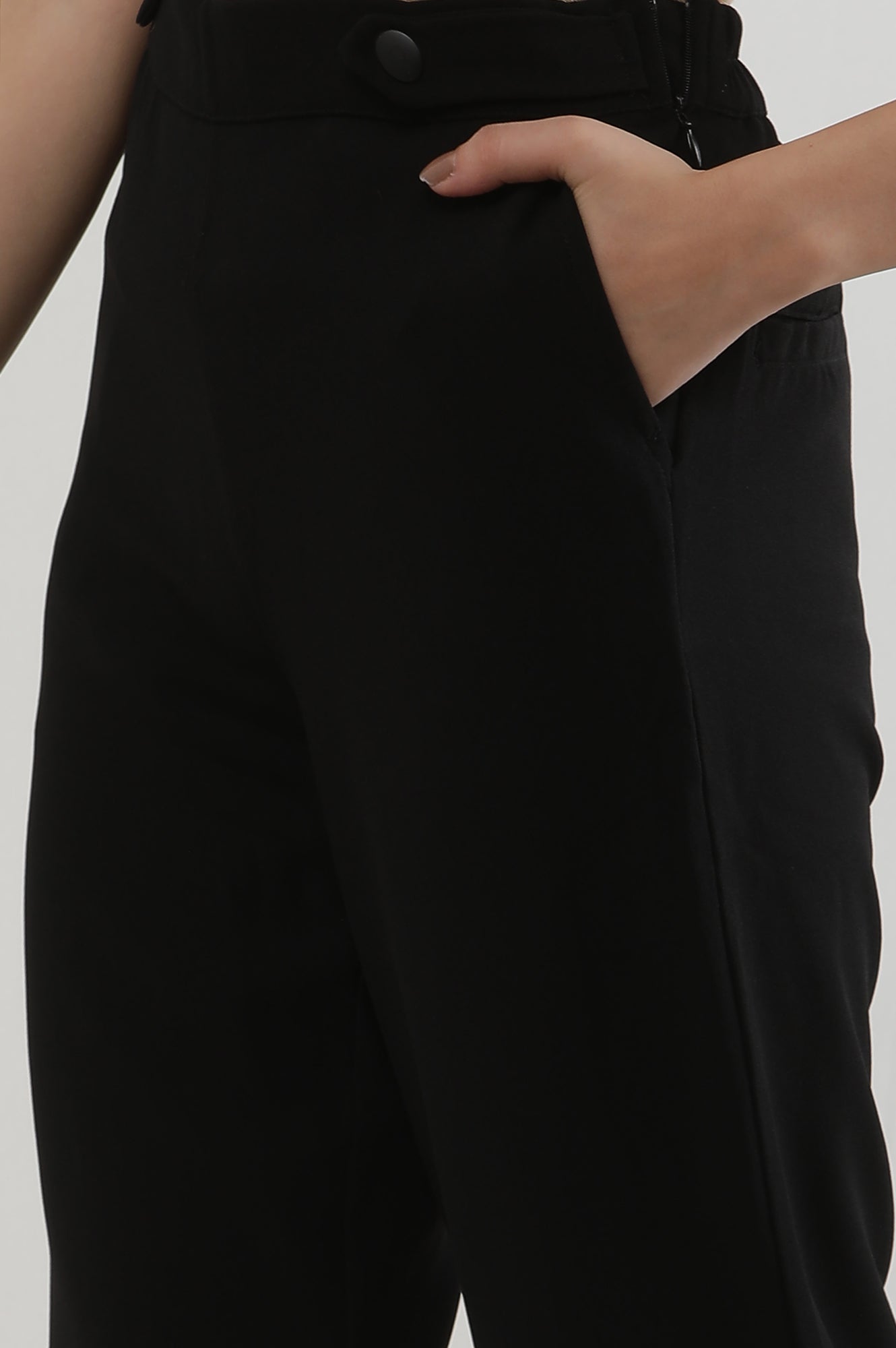 Black Solid Parallel Pants