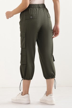 Forest Green Eight Pockets Cropped Cargo