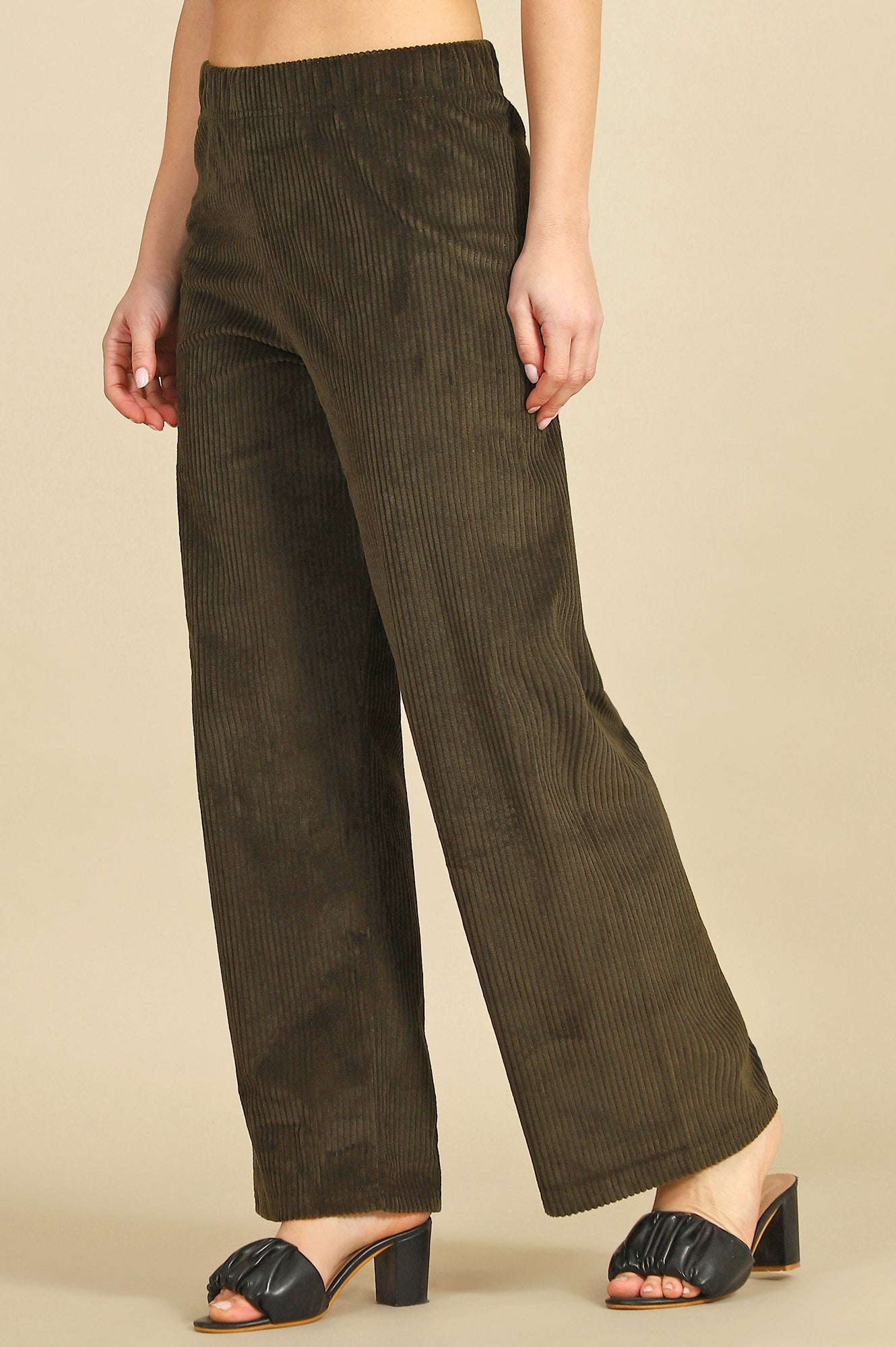 Green Solid Cotton Blend Straight Trousers &amp; Pants