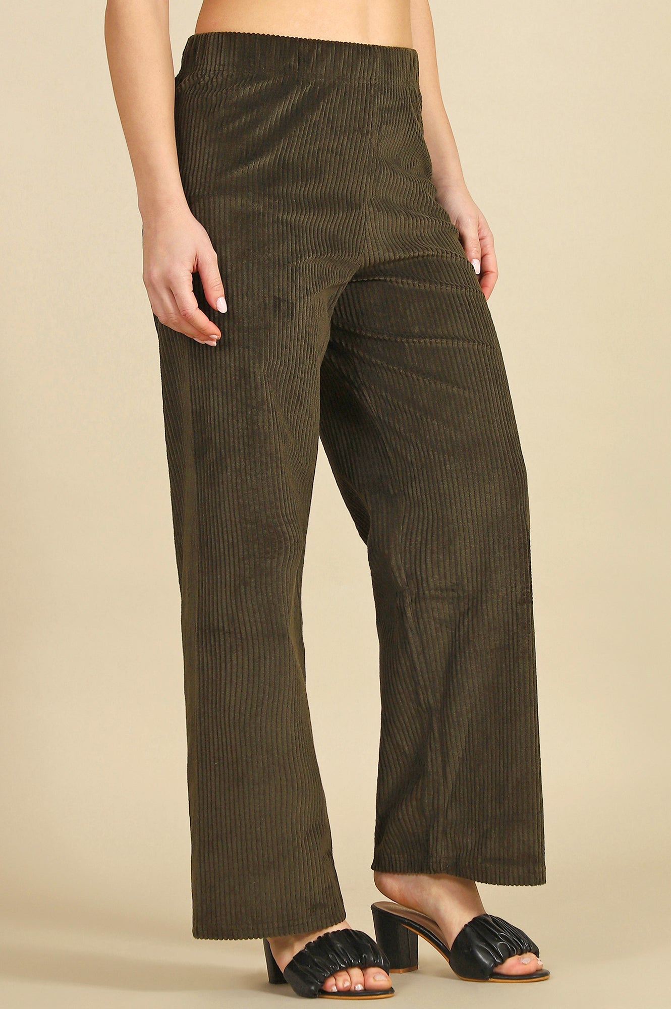 Green Solid Cotton Blend Straight Trousers &amp; Pants