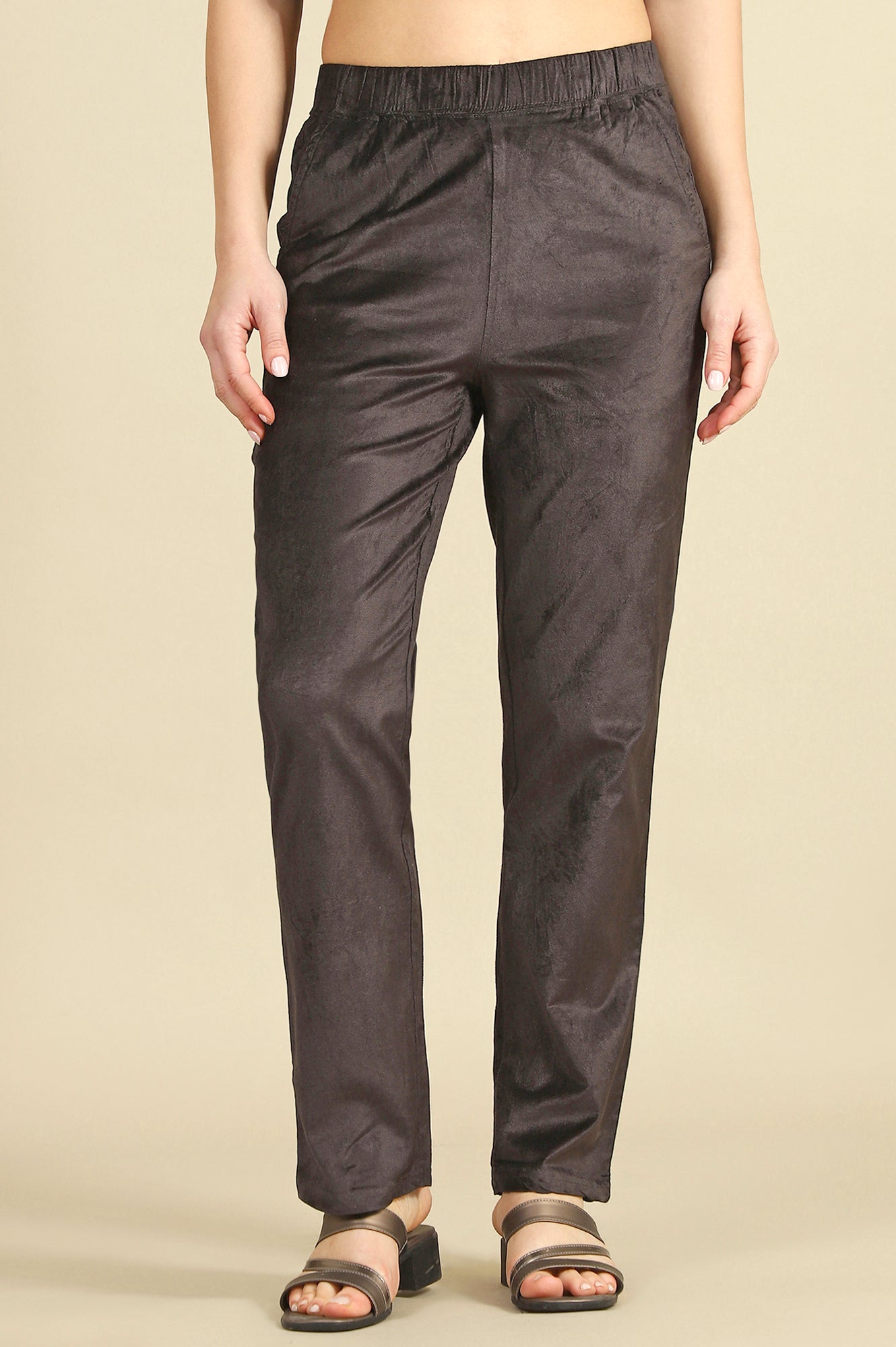 Grey Solid Straight Trousers &amp; Pants